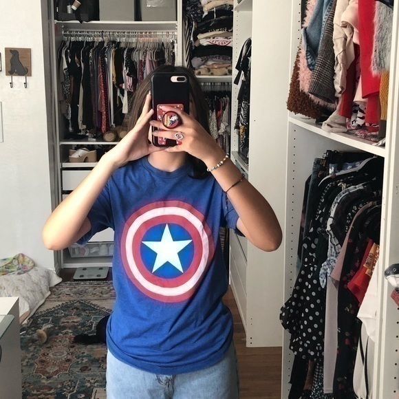 Marvel Tops - Caption America Men’s Graphic Tee
